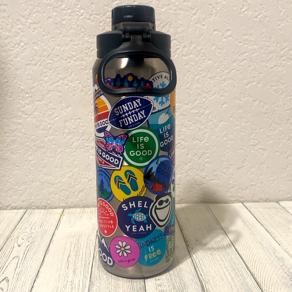 Life Is Good 26oz Tumbler - Picture 2 of 12